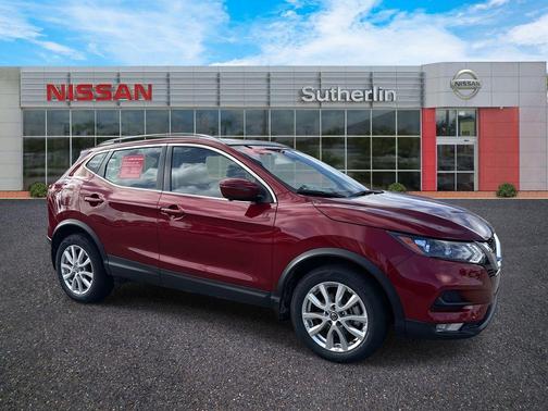 2022 Nissan Rogue Sport SV
