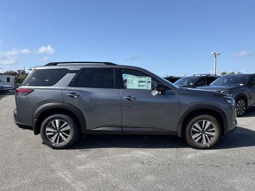 Gun Metallic 2026 Nissan Pathfinder SL