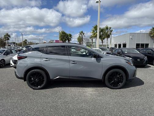 2024 Nissan Murano SV