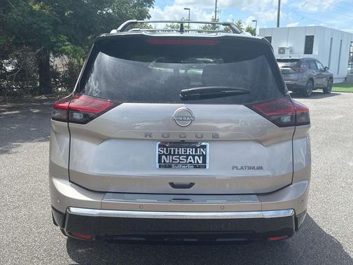 2025 Nissan Rogue Platinum