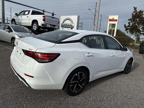 2024 Nissan Sentra SV