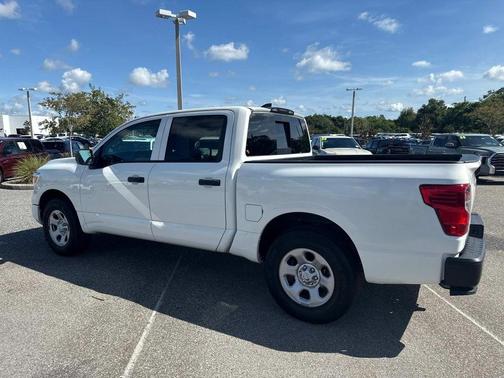 2022 Nissan Titan S