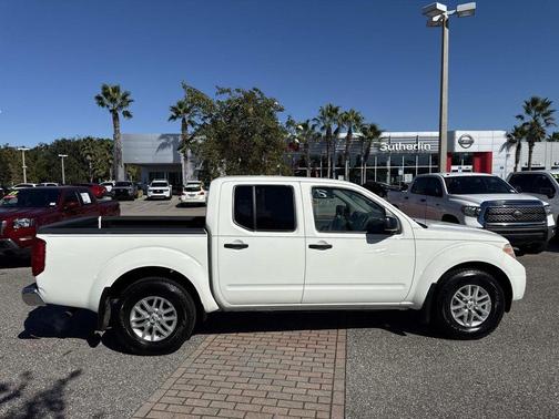 2021 Nissan Frontier SV