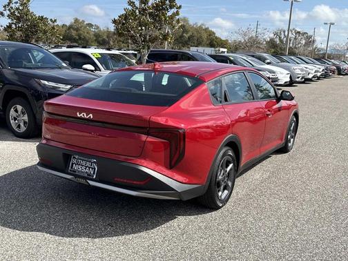 2025 Kia K4 