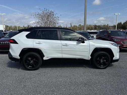 2021 Toyota RAV4 Hybrid XSE