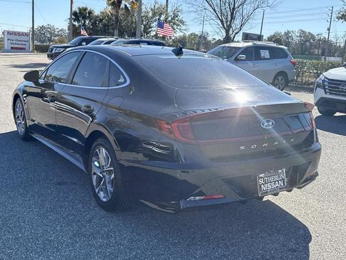 2021 Hyundai SONATA SEL