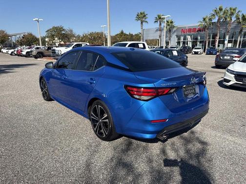 2022 Nissan Sentra SR