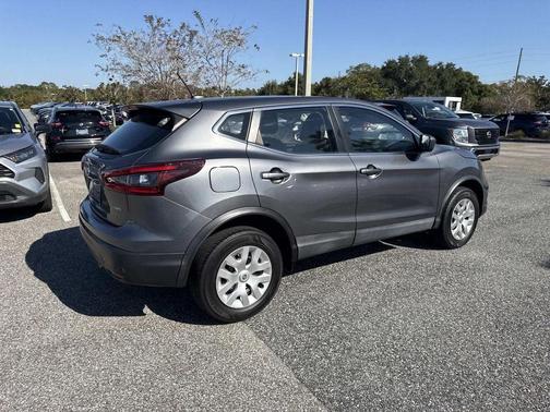 2020 Nissan Rogue Sport S