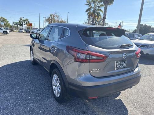 2020 Nissan Rogue Sport S