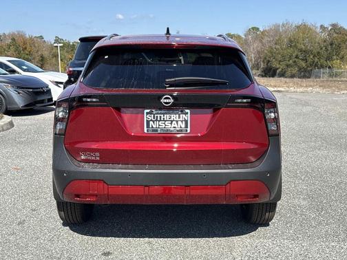 2026 Nissan Kicks SV