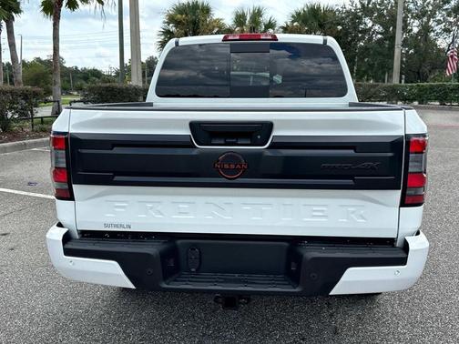 2025 Nissan Frontier PRO-4X