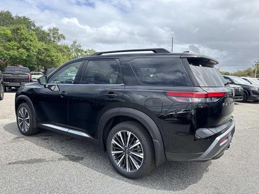 Black 2026 Nissan Pathfinder Platinum