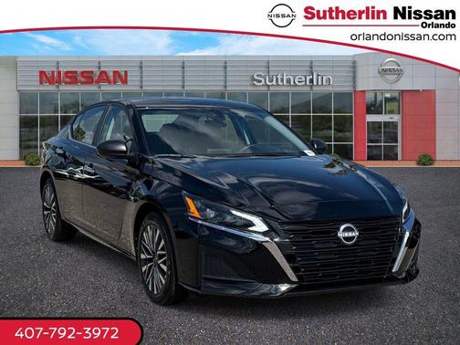 Super Black 2025 Nissan Altima SV