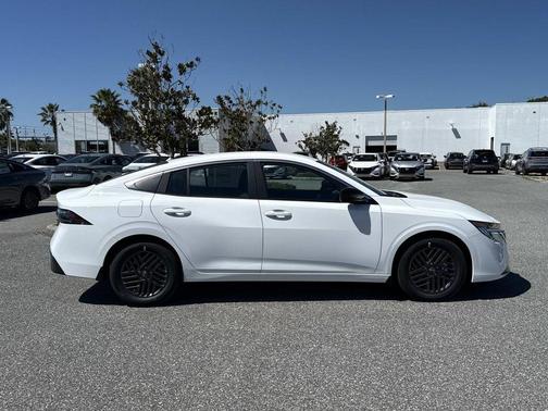Cloud White 2026 Nissan Sentra SV