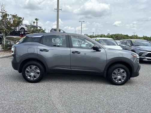 Gun Metallic 2026 Nissan Kicks S