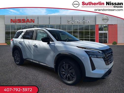 2026 Nissan Pathfinder SV