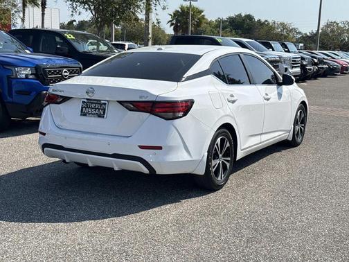 Cloud White 2021 Nissan Sentra SV