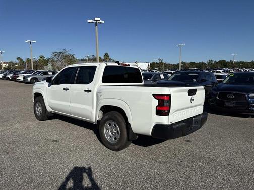 2024 Nissan Frontier S
