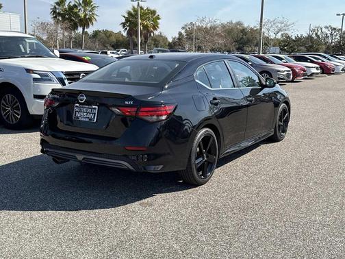 2022 Nissan Sentra SR