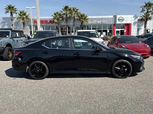 2022 Nissan Sentra SR