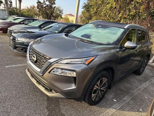 2022 Nissan Rogue SV