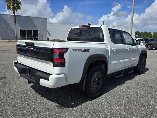 2026 Nissan Frontier PRO-4X