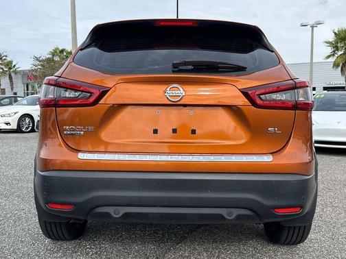 2022 Nissan Rogue Sport SL