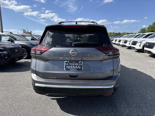 Gun Metallic 2026 Nissan Rogue Platinum