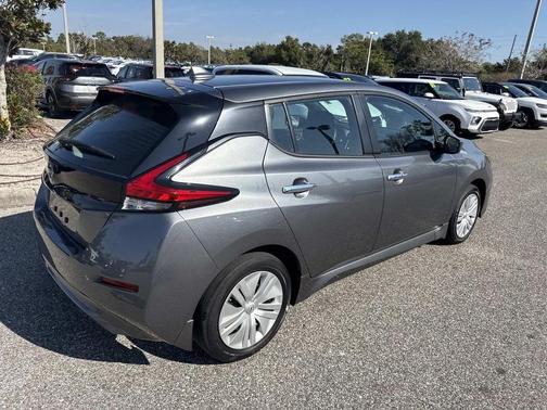 2023 Nissan Leaf S