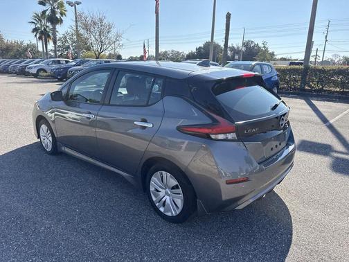 2023 Nissan Leaf S