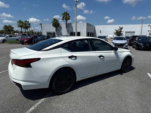 2025 Nissan Altima S