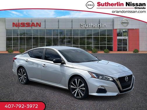 2022 Nissan Altima 2.5 SR