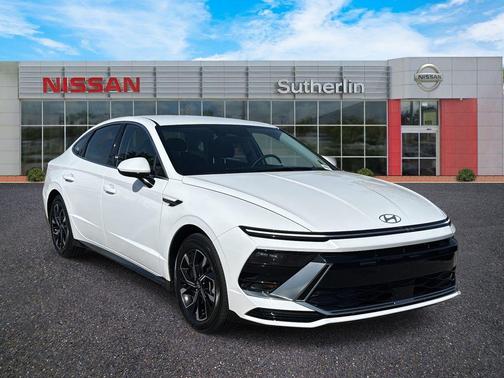 2025 Hyundai SONATA SEL