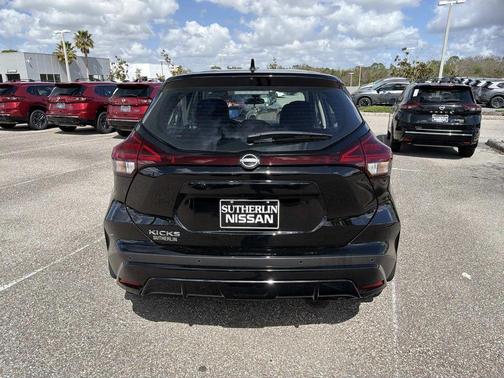 2025 Nissan Kicks Play S