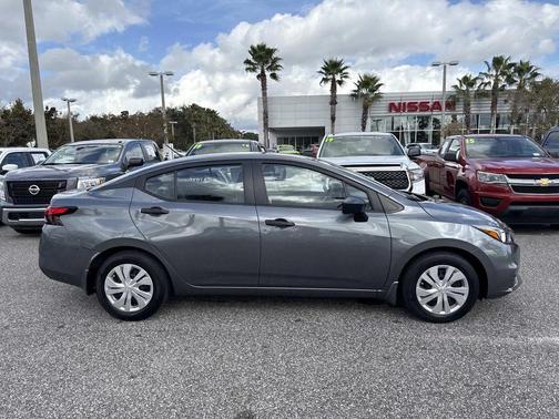2022 Nissan Versa S