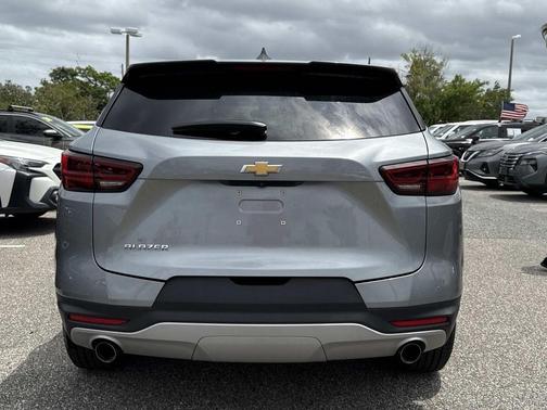 Sterling Gray Metallic 2023 Chevrolet Blazer 2LT