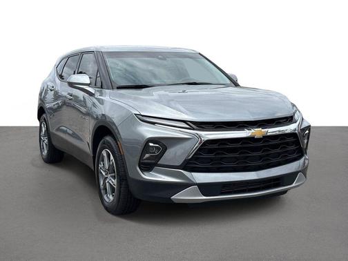 Sterling Gray Metallic 2023 Chevrolet Blazer 2LT