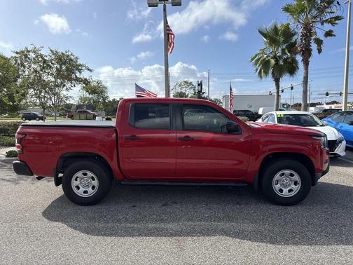 2022 Nissan Frontier S