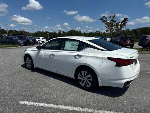 2025 Nissan Altima S