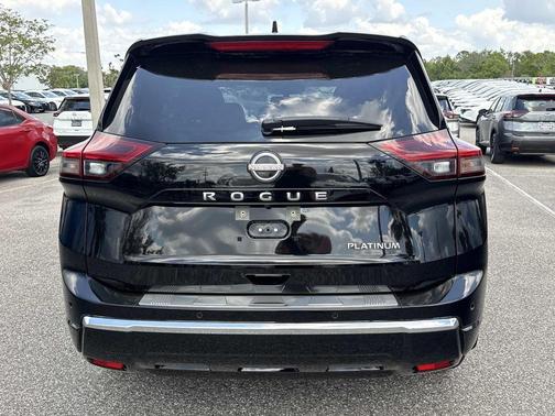 Black 2024 Nissan Rogue Platinum