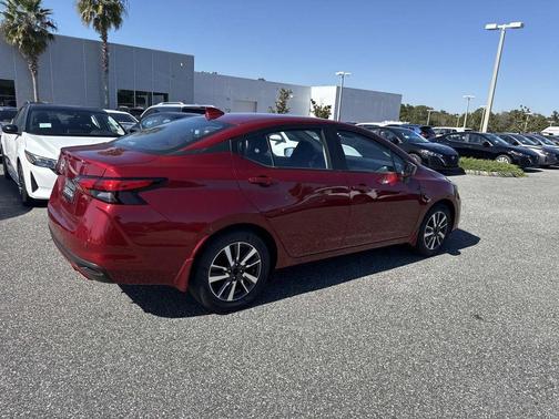 2025 Nissan Versa 1.6 SV