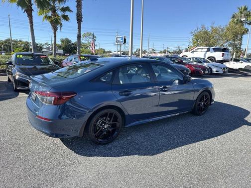 2025 Honda Civic Hybrid 