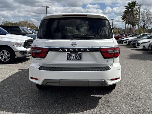 2024 Nissan Armada SL