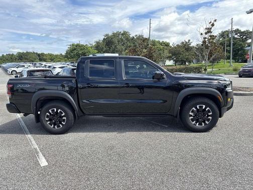 2022 Nissan Frontier PRO-X