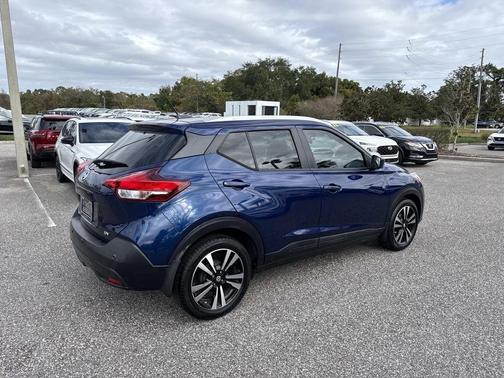2020 Nissan Kicks SV