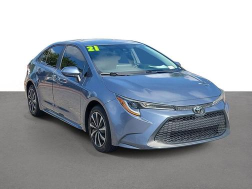 CELESTITE 2021 Toyota Corolla LE