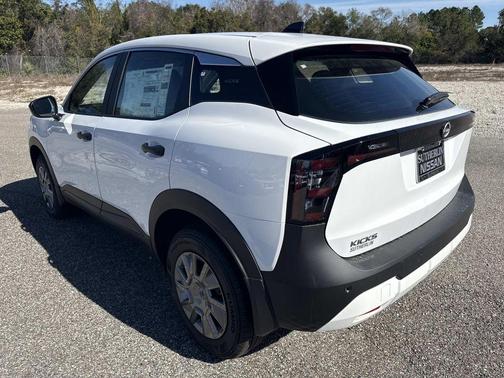 2026 Nissan Kicks S