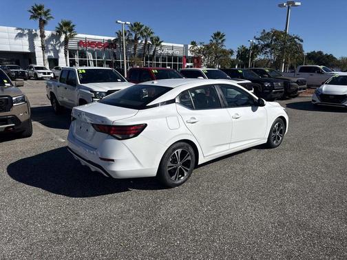 2022 Nissan Sentra SV