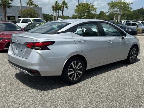 2024 Nissan Versa 1.6 SV
