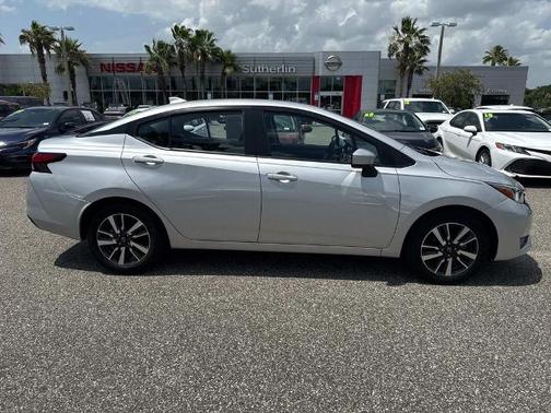 2024 Nissan Versa 1.6 SV